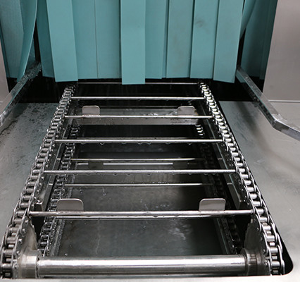 Máquina de lavar roupa industrial automática PP/SUS304 contínua para restaurante em 2021