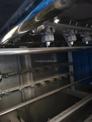 Máquina de lavar recipientes de plástico industrial automática 18 kW Potência e 215 KG Capacidade