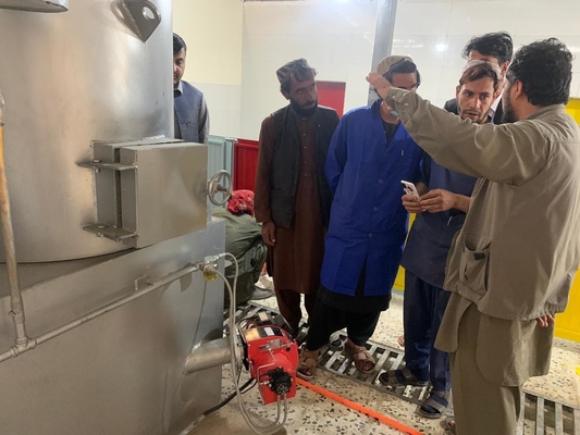 11000 kg de peso Incinerador para eliminação de resíduos para pneus Solução de eliminação de resíduos inofensivos